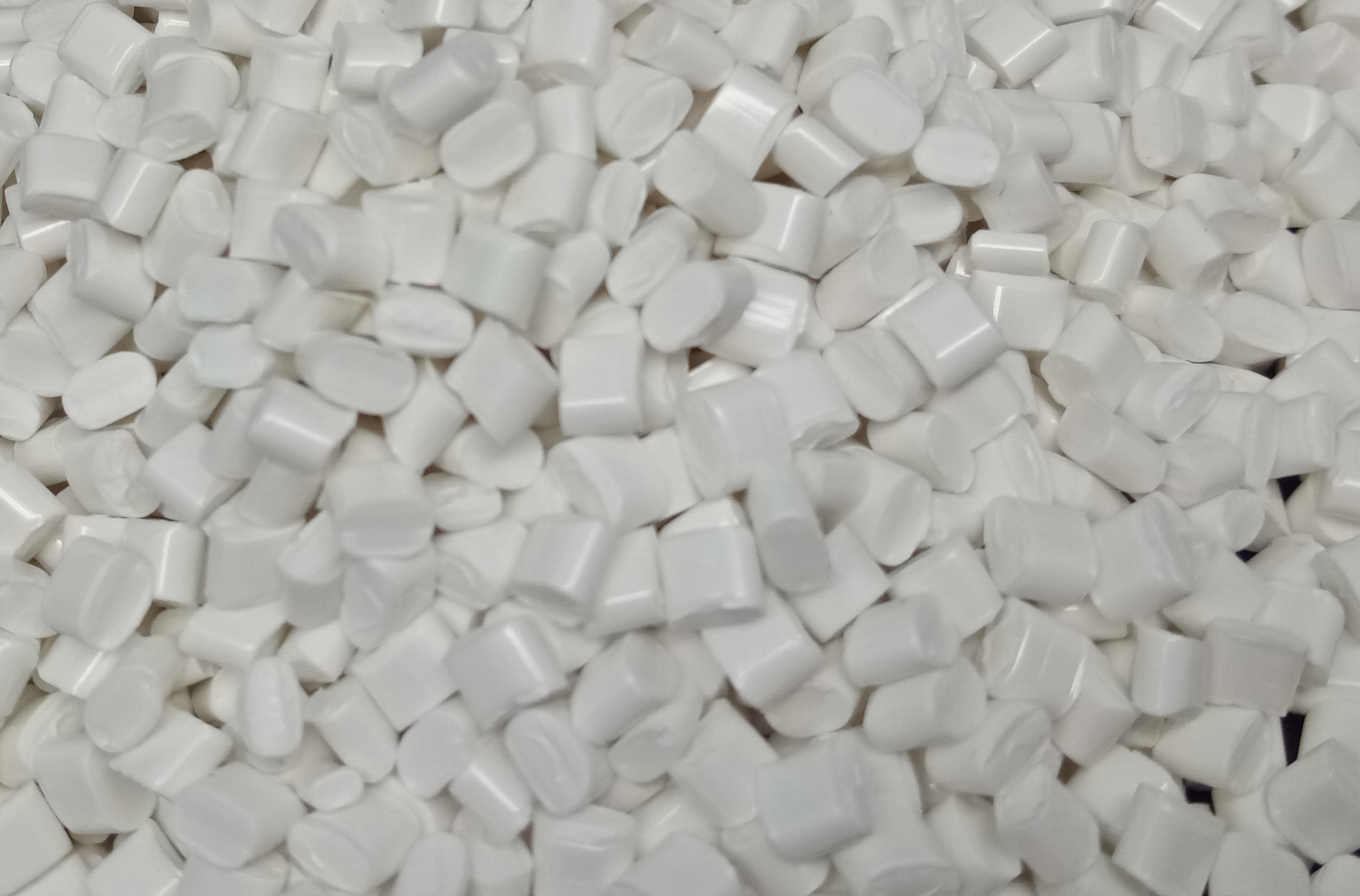 白色母有著怎樣的特點說明？