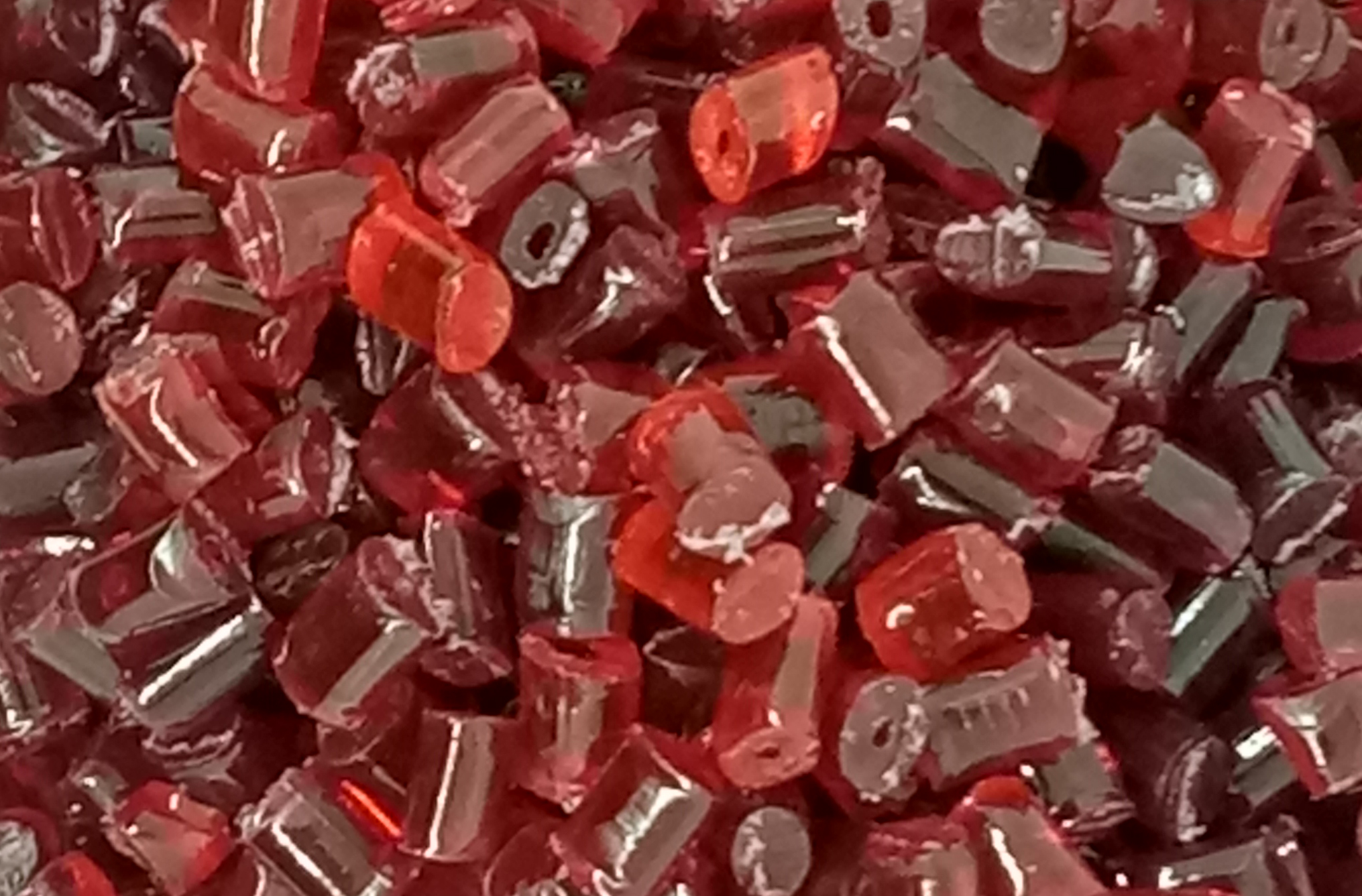 為什么許多色母廠不生產通用色母？